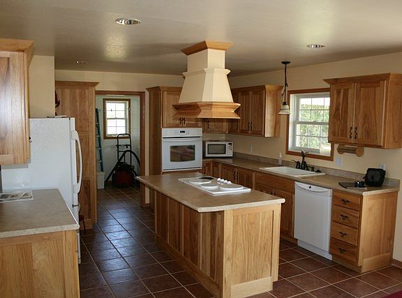 2nd image of 1071 County Road 4270