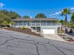9818 Old Lantern Ln, Escondido, CA 92026