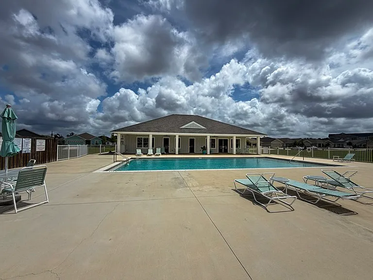 593 Riverwalk Cir — Photo 29