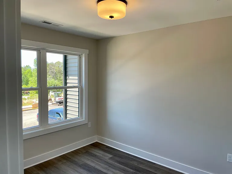 126 Sunburst Villa Dr — Photo 9