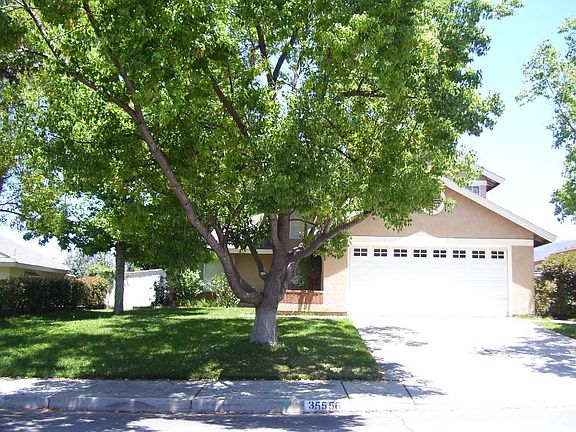 2nd image of 35556 Lilac Ln