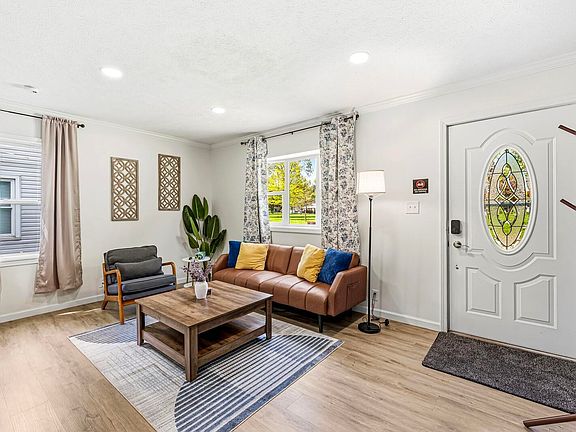 5th image of 1310 Chalfant St