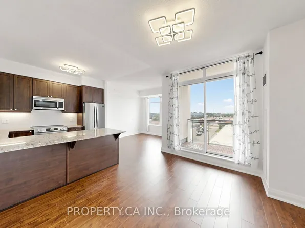 24 Woodstream Blvd #516, Vaughan, ON L4L 8C4
