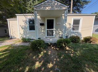 1013 Jefferson St, Columbia, MO 65203