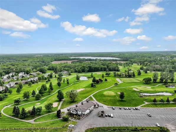 1.5 Mindy Ct, Lindstrom, MN 55045