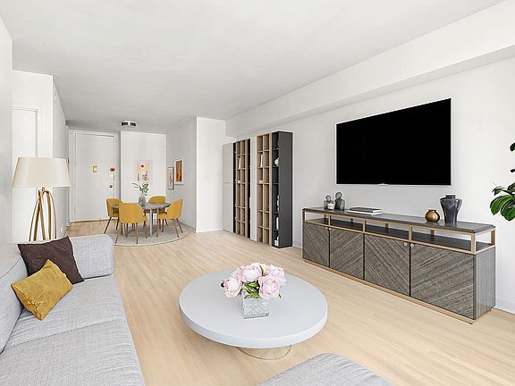 3rd image of 404 E 79th St APT 19F