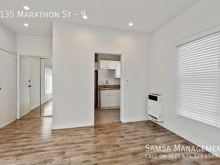 5135 Marathon St #9 — Photo 5