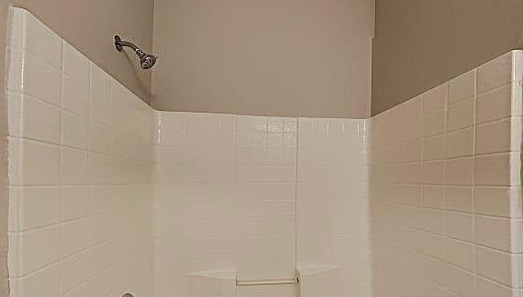 2nd image of 5624 Parkview Hills Ln