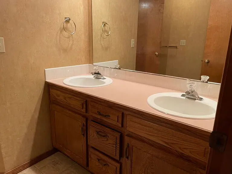 4034 S Miranda Ct — Photo 11