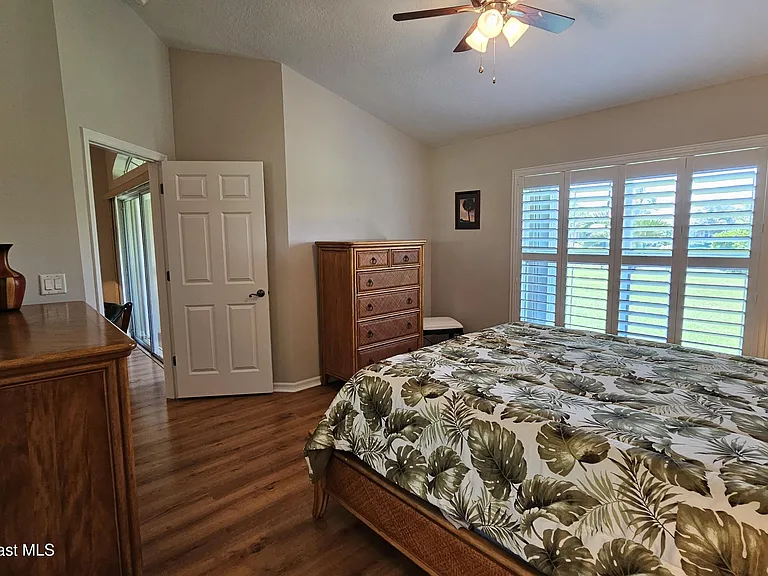 5324 Tay Ct — Photo 13