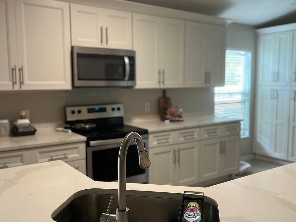 2nd image of 12027 Philbrook Ct