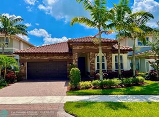 8570 Miralago Way, Pompano Beach, FL 33076