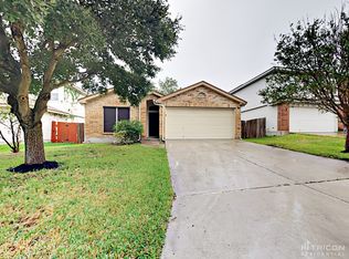5015 Crestwood Hill Dr, San Antonio, TX 78244