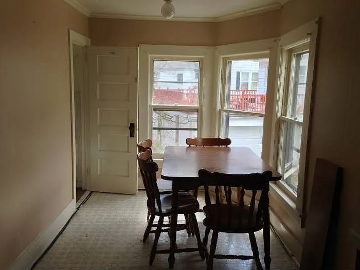 dining room 2nd floor