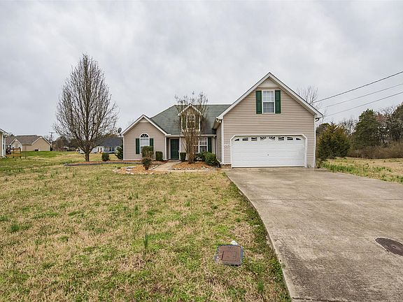 2nd image of 4214 Nandina Ct
