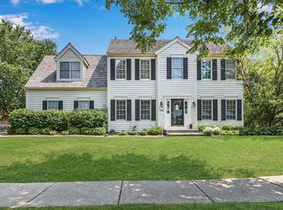4338 New Haven Ave, Gurnee, IL 60031