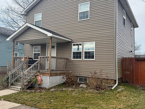 3rd image of 1137 Grove St