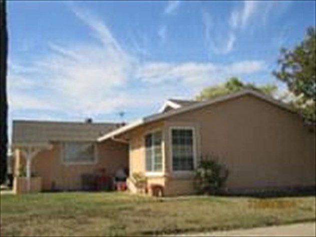 2nd image of 4001 Deer Cross Way