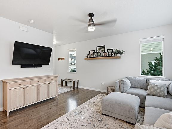 3rd image of 5069 W Walford Ln S