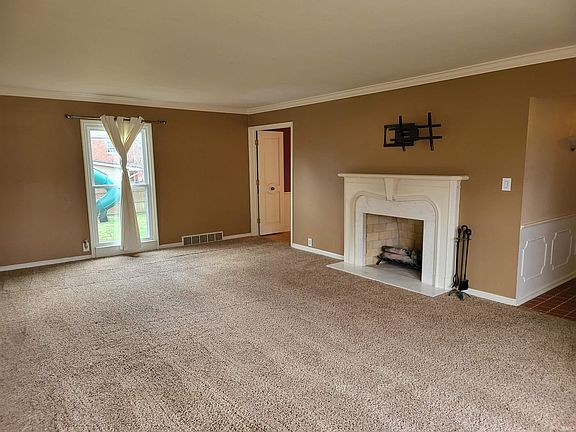 4th image of 532 Oriole Dr