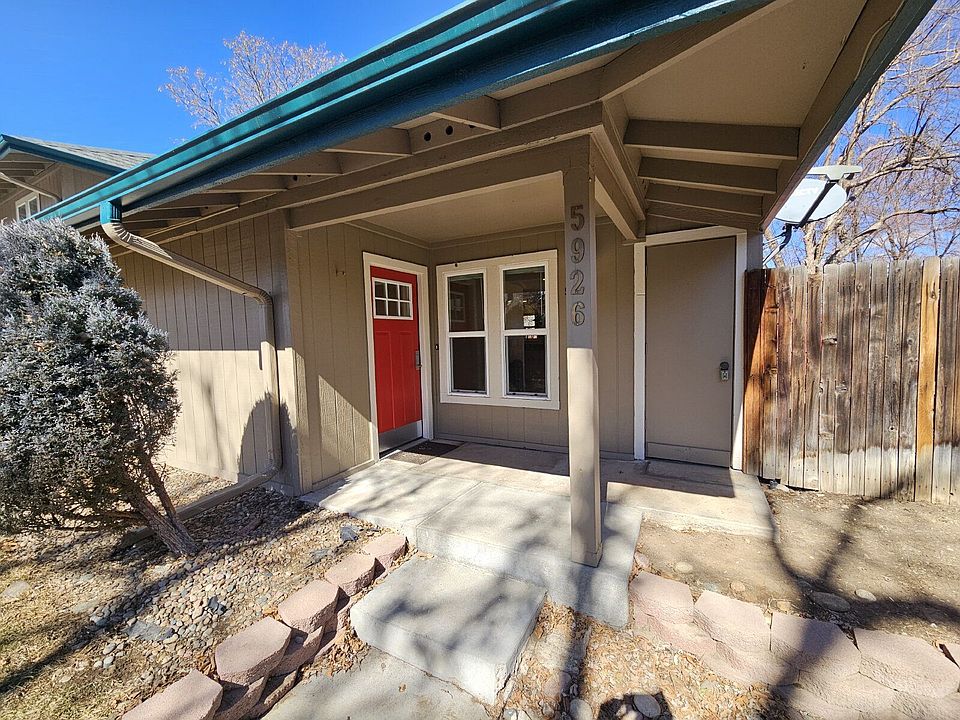 1st image of 5926 S Willow Way