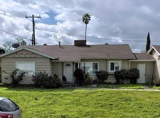 559 E Holly St, Rialto, CA 92376
