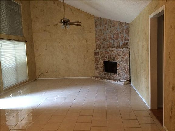 2nd image of 11301 Dew Creek Cir
