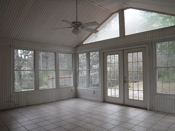Sunroom with heat/air