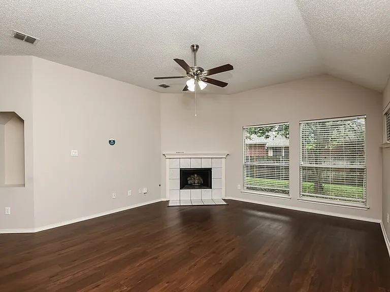 4336 Estes Park Rd — Photo 3