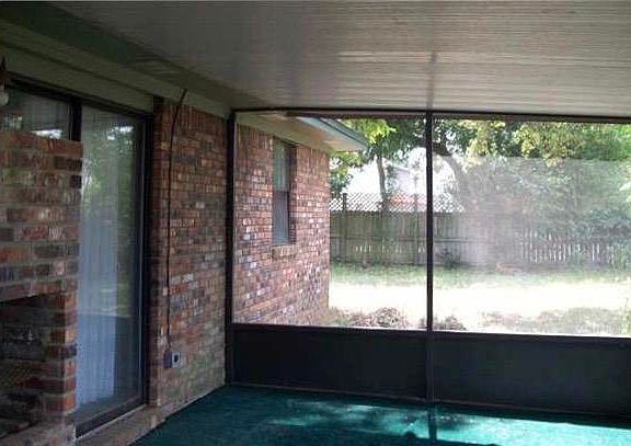 2nd image of 23 Hardie Ln