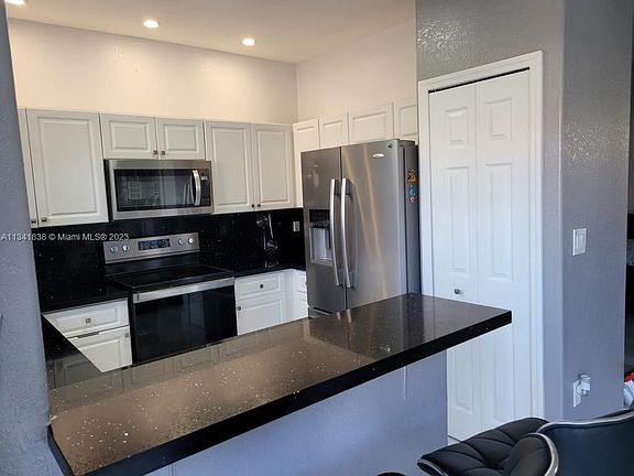 4th image of 11465 NW 78th Ter #1