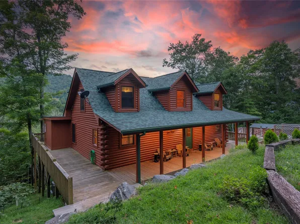 55 Penny Ln, Mars Hill, NC 28754