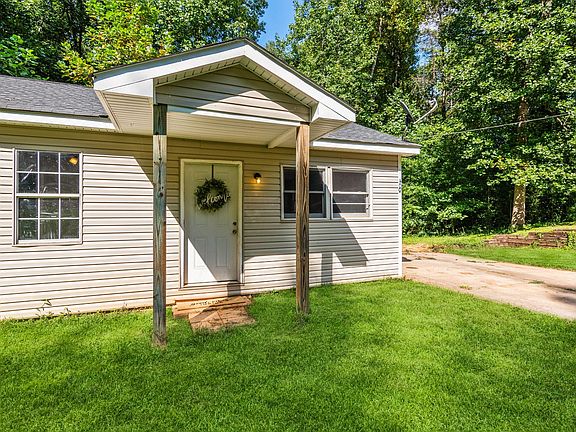 2nd image of 4191 Belvedere Cir
