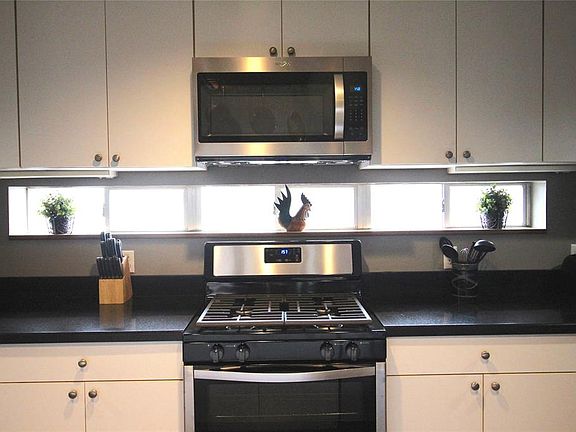 5th image of 5216 Blossom St APT C