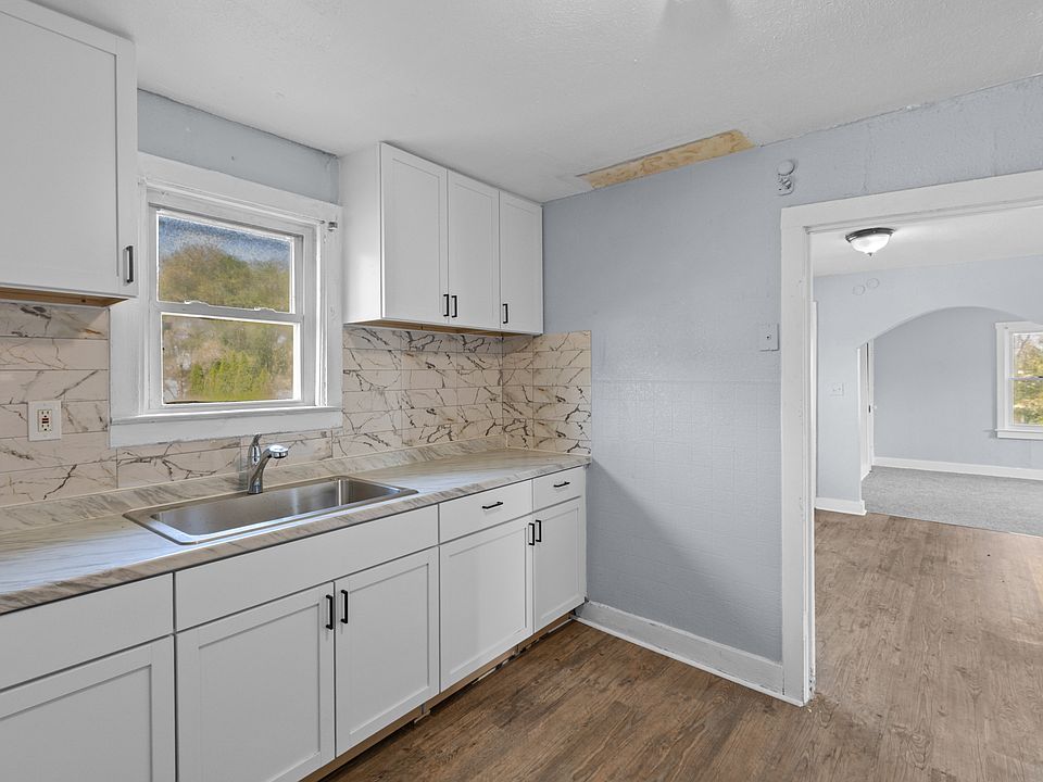 1st image of 3950 14th St #2