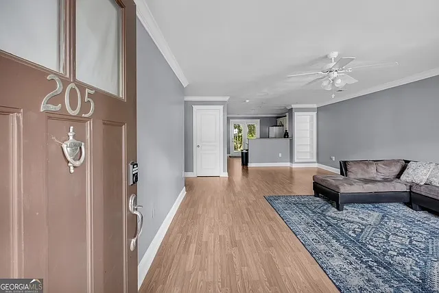 490 Barnett Shoals Rd #205 — Photo 4