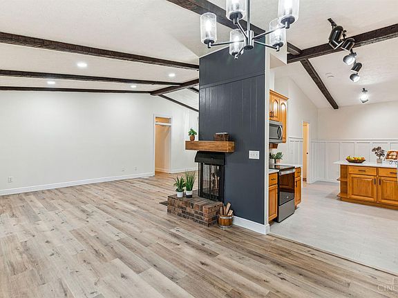 5th image of 6327 Birchdale Ct
