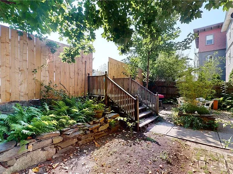 159 Camp St #2 — Photo 26