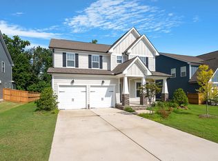 3017 Penny Meadow Ln, Fuquay Varina, NC 27526