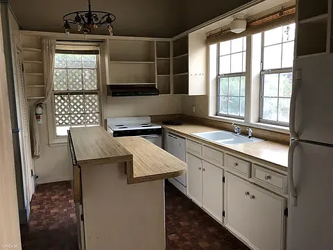 2 bed, 2128 sqft, $1,200 — Photo 4