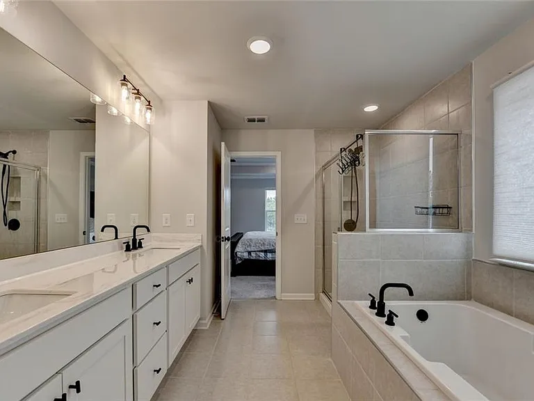 4665 Shipley Ave — Photo 66