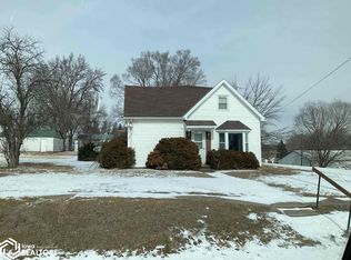 208 W Washington St, Biggsville, IL 61418