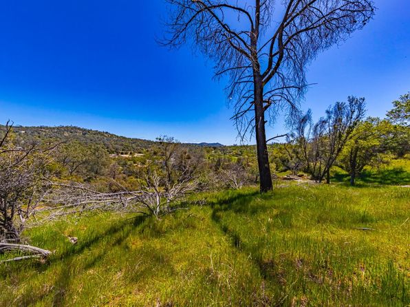 1 Jim Bowie Ct, Coarsegold, CA 93614