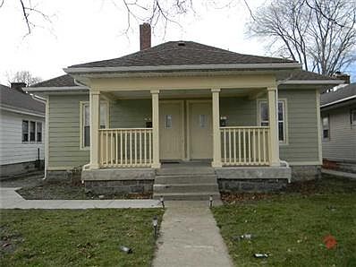 1st image of 846 N Gladstone Ave