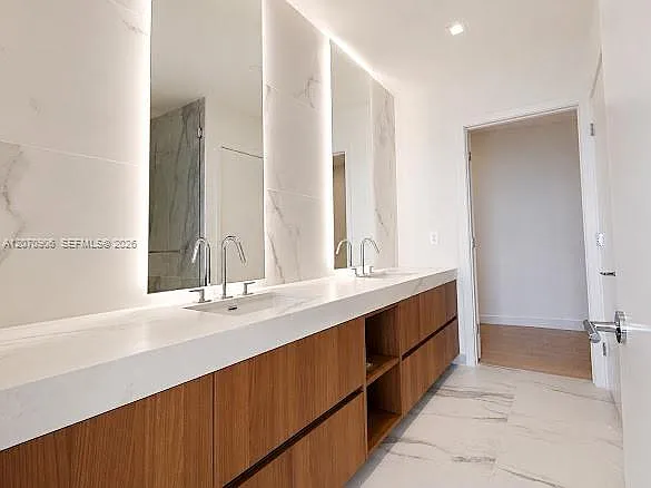 1400 Biscayne Blvd #3401 — Photo 11