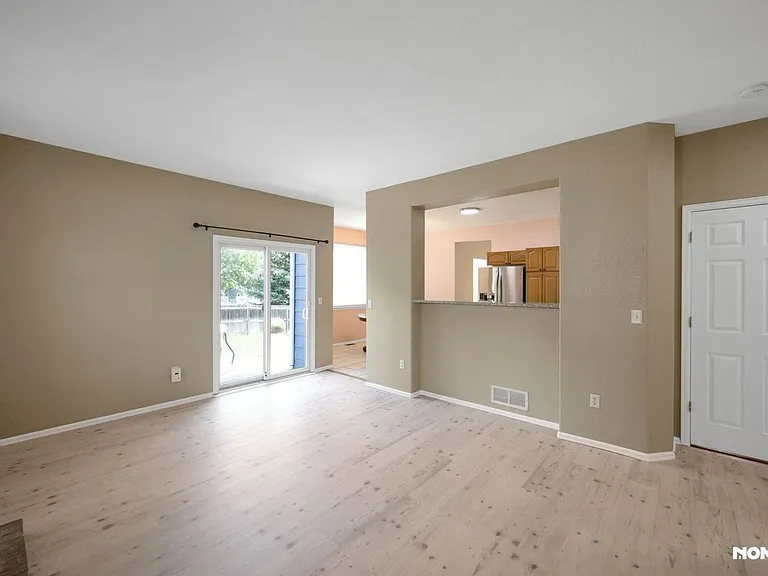 2942 N Princess Cir — Photo 10