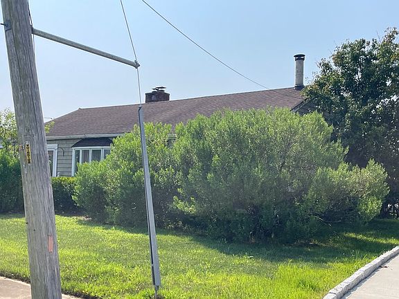2nd image of 32 Irving Rd