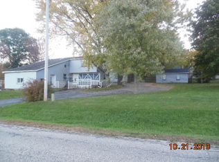 2911 S West St, Orfordville, WI 53576