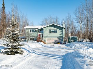 1101 N Tina Ln, Palmer, AK 99645