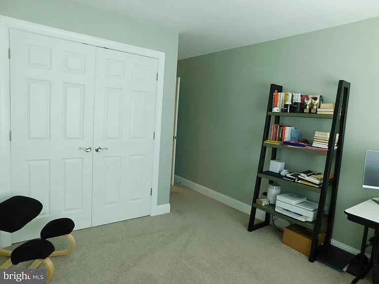 16740 River Vw — Photo 16